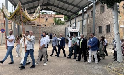 VOX acompaña a Embid en la celebración de la Octava del Corpus