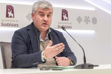 Alfonso Esteban: Hoy el Ayuntamiento de Guadalajara paga mejor que nunca
