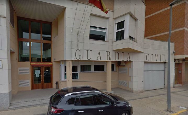 Un hombre fallece en el centro de Sigüenza tras chocar contra un árbol con su vehículo