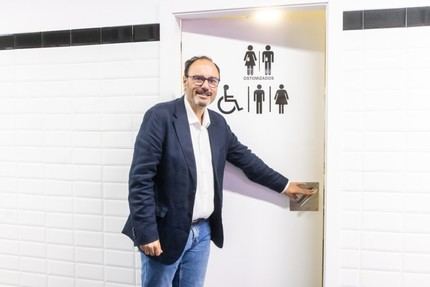 Guadalajara suma dos nuevos aseos adaptados para personas ostomizadas