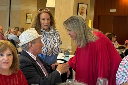 La alcaldesa de Guadalajara acompaña la clausura de la Asamblea General de la Federación Provincial de Jubilados