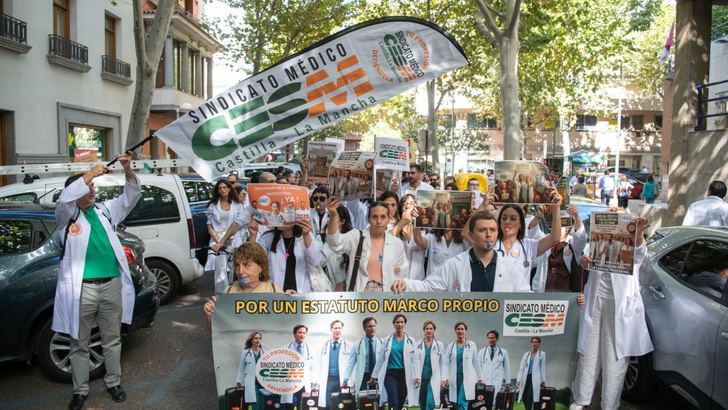 CESM-CLM impugna servicios mínimos de huelga sanitaria por atacar contra este derecho imposible de ejercer