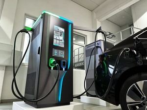 XCharge identifica cinco desafíos para electrificar flotas comerciales en España
