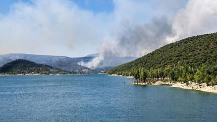 Controlado el incendio de La Mierla tras arrasar 32.000 hectáreas