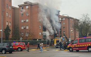 Extinguido el incendio en un bloque de viviendas de Toledo que ha causado al menos 8 personas hospitalizadas