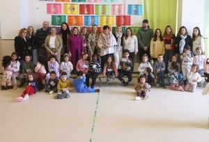 La alcaldesa de Guadalajara asiste a la emotiva Ceremonia TEI en el CEIP San Pedro Apóstol