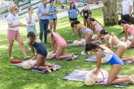 Éxito en el taller de RCP cierra el programa 'Piscina y Salud' en Guadalajara