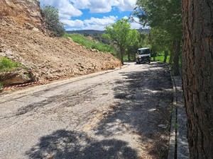 Reabren acceso a Auñón tras desprendimiento de tierras