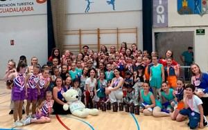 Éxito rotundo de la Escuela Municipal de Danza en 'Bailando la Vida'