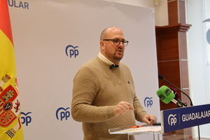 Lucas Castillo: No podemos aceptar que tengamos un sistema ferroviario cada vez más frágil, exigimos a Sánchez un servicio digno, viable y seguro para los guadalajareños