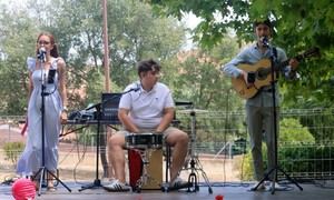 Diversión acuática y flamenco en las fiestas de Cabanillas