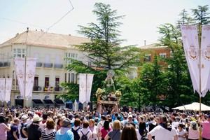 Más de 5.000 fieles celebran la Romería de la Virgen de los Remedios en La Roda