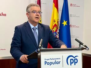 El PP resalta que Page ha votado 61 veces en contra de recuperar la carrera profesional a lo largo de sus tres legislaturas