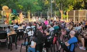 Éxito de público en la segunda función del festival Titirinillas 2025