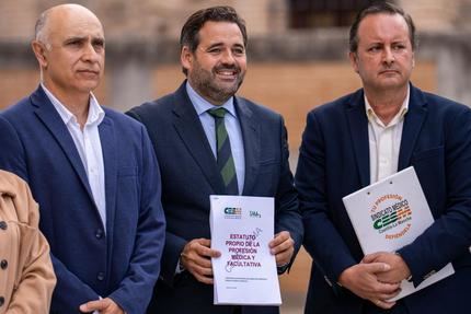 Núñez anuncia que su primera medida al frente del Gobierno de Castilla-La Mancha será poner en marcha la Carrera Profesional Sanitaria