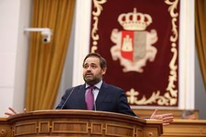 Núñez reclama a Page que ordene a sus diputados nacionales votar contra la subida de la cuota de autónomos que plantea Sánchez