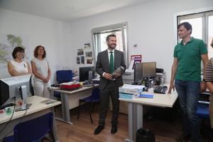 Escudero ha valorado el esfuerzo de los agentes medioambientales, los técnicos y los empleados de la empresa pública Geacam