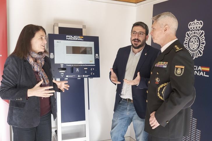 La Policía Nacional completará en abril el despliegue de puntos de actualización de documentos (PAD) en Guadalajara