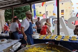 La solidaridad de Pareja impulsa la labor de Fundación NIPACE en el Día de las Peñas