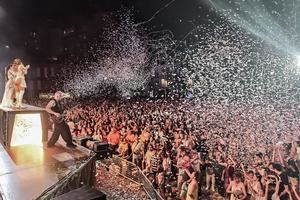 Más de 12.000 personas convierten el concierto de la Orquesta Panorama en una espectacular víspera de la Antigua
