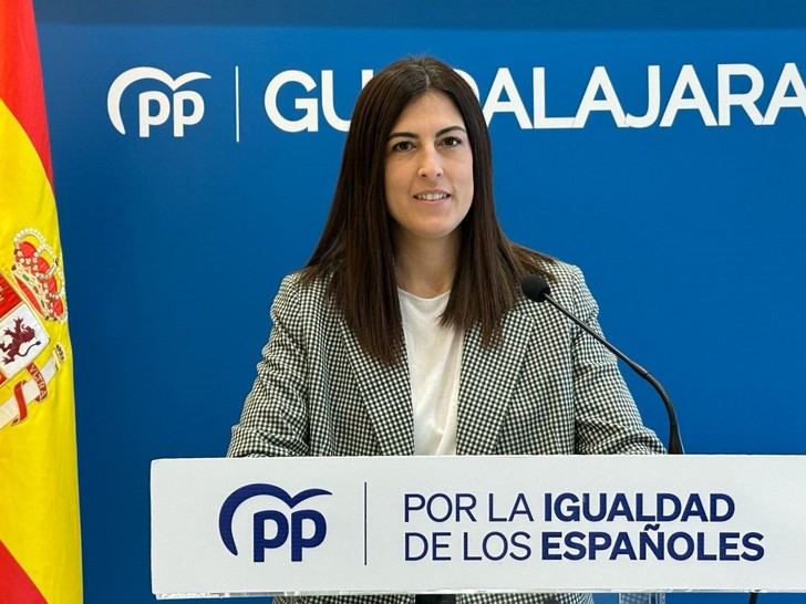 Patricio reprocha a Rojo que maquille con propaganda un nuevo golpe a los trabajadores más vulnerables de Guadalajara