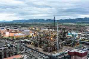 La petroquímica de Puertollano entra en parada tras un fallo del suministro eléctrico