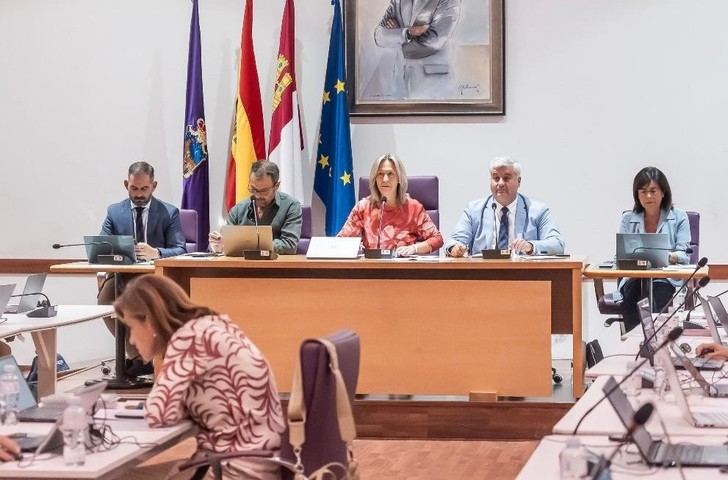 Asuntos económicos y colaboración con la Fundación NIPACE para mejorar la calidad de vida de los niños con parálisis cerebral centran el Pleno municipal