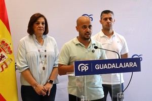 Mane Corral asegura que el cambio en Azuqueca es imparable y pide al PSOE que prepare su salida