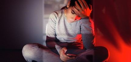 La exclusión digital entre adolescentes: un reto emocional en la era de la tecnología