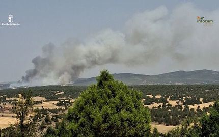 Extinguido el incendio de Selas tras quemar unas 2.800 hectáreas y obligar a evacuar seis municipios