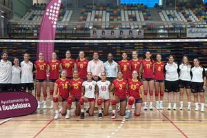 Guadalajara ha acogido a la Selección Española Femenina Sub-17 de Voleibol antes de su participación en el Campeonato del Mundo