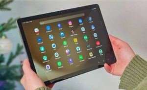 Fontanar impulsa la educación digital con tablets gratuitas para estudiantes de 1º de ESO