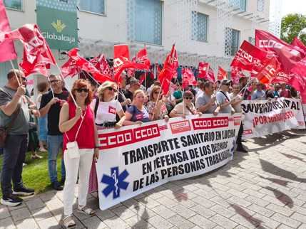 El transporte sanitario sigue en lucha por su convenio colectivo