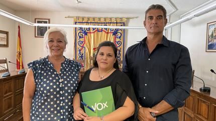 VOX logra la aprobación de la rebaja del IBI y de la tasa del agua para familias numerosas en El Casar