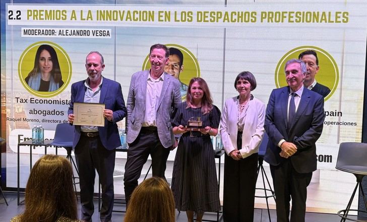 Zucchetti Spain recibe el premio a Mejor Proveedor en Despachos Profesionales